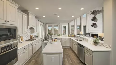 Kitchen - 104 Bee Balm Rd, Mckinney, TX 75071 photo 3 of 3
