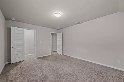 Bedroom - 23712 Bubbas Cir, Elmendorf, TX 78112 photo 1 of 3