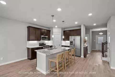 14107 Hillier Run Dr, Santa Fe, TX 77510