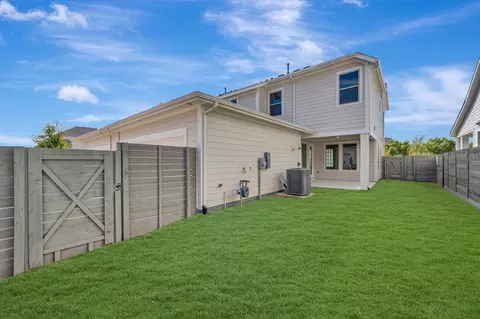 Exterior - 1306 Fennel St, Argyle, TX 76226 photo 7 of 7