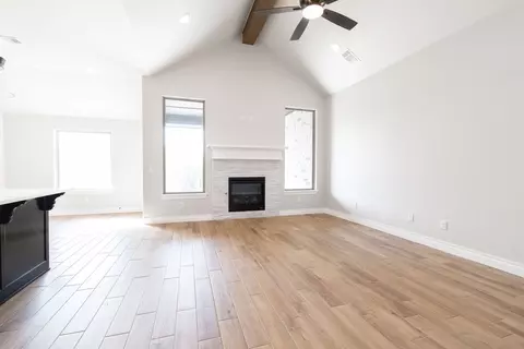 Living - 2920 E Northampton St, Broken Arrow, OK 74014 photo 8 of 10