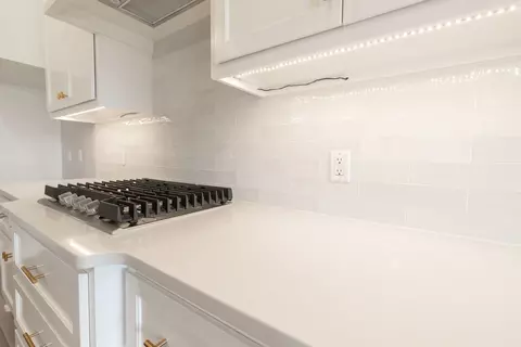 Kitchen - 2920 E Northampton St, Broken Arrow, OK 74014 photo 11 of 11