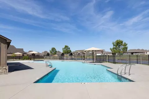 Exterior - 2920 E Northampton St, Broken Arrow, OK 74014 photo 31 of 32