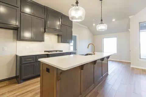 Kitchen - 2920 E Northampton St, Broken Arrow, OK 74014 photo 5 of 11