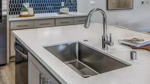 Kitchen - 206 Hyde Park Pl, Vacaville, CA 95687 photo 7 of 7