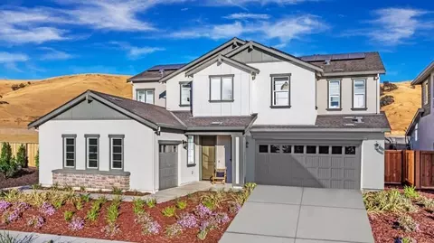 Exterior - 206 Hyde Park Pl, Vacaville, CA 95687 photo 5 of 8