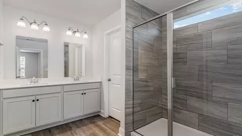 Bath - 740 Doonbeg Ct, Conway, SC 29526 photo 1 of 2