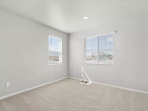 830 Gambel Dr, Johnstown, CO 80534