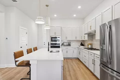 Kitchen - 1316 S Brook Dr, Leander, TX 78641 photo 2 of 2