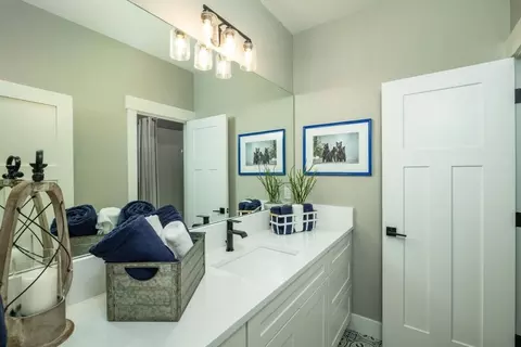Bath - 805 Halfpipe St, Belgrade, MT 59714 photo 5 of 5