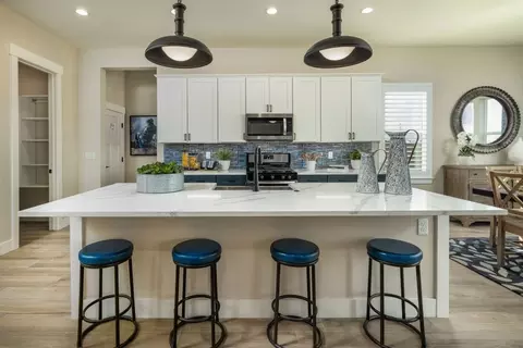 Kitchen - 805 Halfpipe St, Belgrade, MT 59714 photo 1 of 4