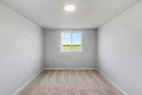 Bedroom - 5528 Lahring Rd, Linden, MI 48451 photo 7 of 7