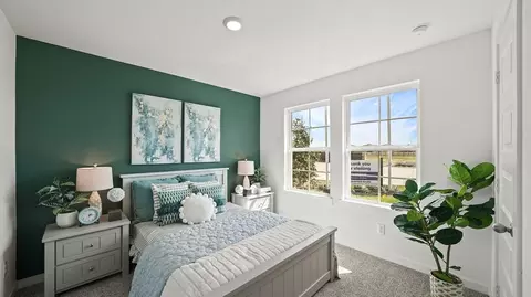 Bedroom - 13 Robin Ct, Angleton, TX 77515 photo 4 of 7