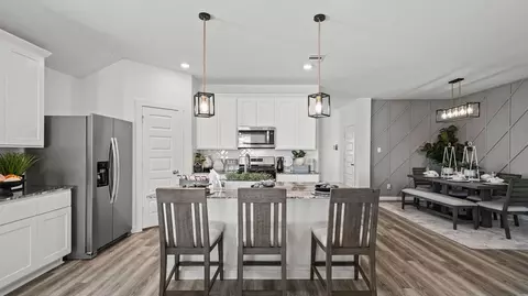 Kitchen - 13 Robin Ct, Angleton, TX 77515 photo 1 of 5