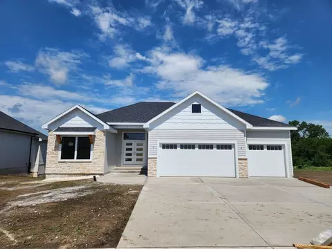 16356 Baxter St, Gardner, KS 66030