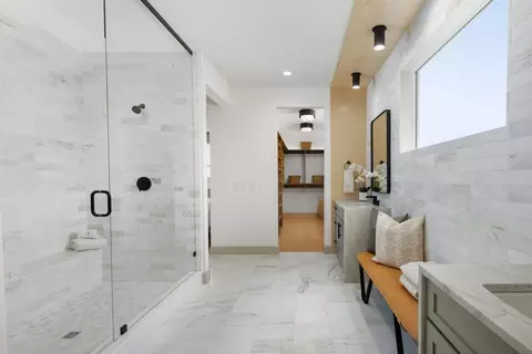 Bath - 7200 S Wright Way, Littleton, CO 80127 photo 1 of 1