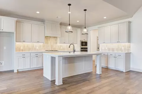 Kitchen - 7201 E Oakland St, Broken Arrow, OK 74014 photo 1 of 5