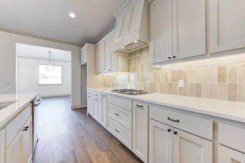 Kitchen - 7201 E Oakland St, Broken Arrow, OK 74014 photo 3 of 5