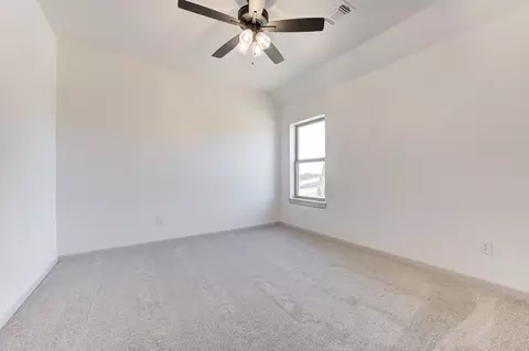 Bedroom - 7201 E Oakland St, Broken Arrow, OK 74014 photo 3 of 7