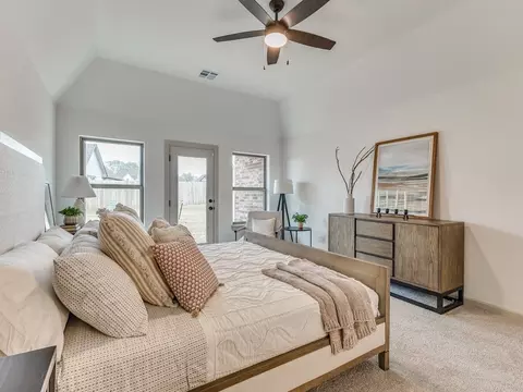 Bedroom - 7201 E Oakland St, Broken Arrow, OK 74014 photo 2 of 7