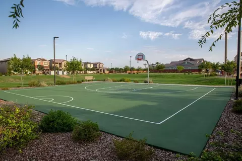 View/Area - 4292 E Jones St, Gilbert, AZ 85295 photo 2 of 8