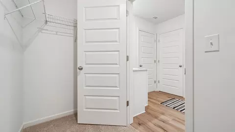 Entry Way - 18512 Caffee Dr, Vance, AL 35490 photo 4 of 9