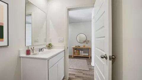 Entry Way - 18512 Caffee Dr, Vance, AL 35490 photo 3 of 7