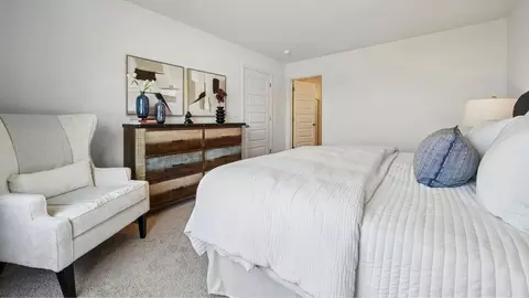 Bedroom - 18512 Caffee Dr, Vance, AL 35490 photo 3 of 13
