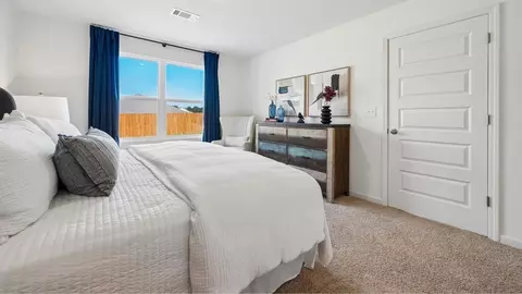 Bedroom - 18512 Caffee Dr, Vance, AL 35490 photo 2 of 13