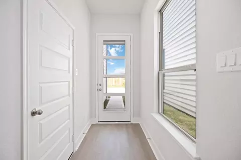 13218 Opera Dr, Houston, TX 77047