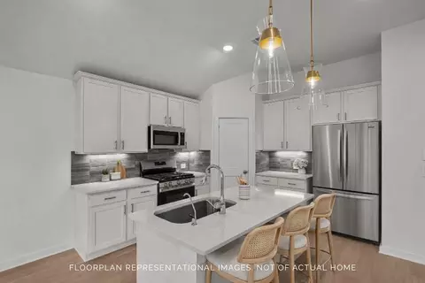 989 Garden Path Dr, Willis, TX 77378