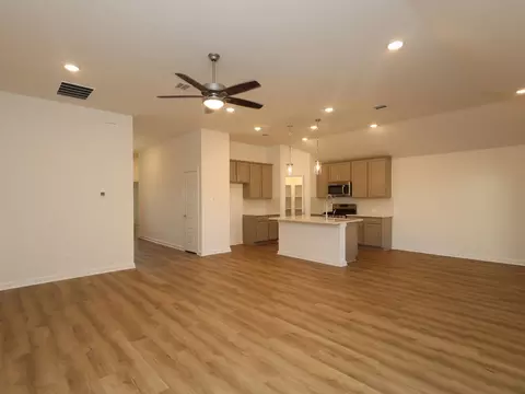 Living - 989 Garden Path Dr, Willis, TX 77378 photo 2 of 3