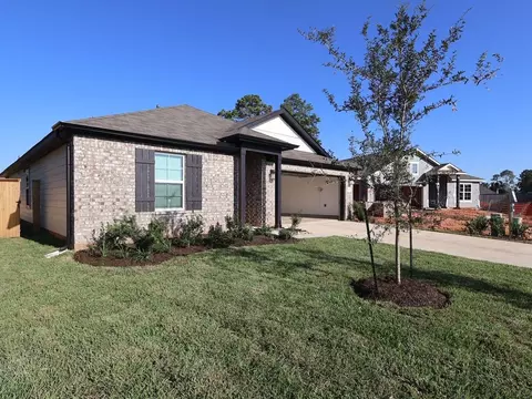 Exterior - 989 Garden Path Dr, Willis, TX 77378 photo 3 of 9