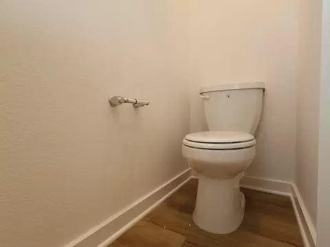 Bath - 989 Garden Path Dr, Willis, TX 77378 photo 3 of 3