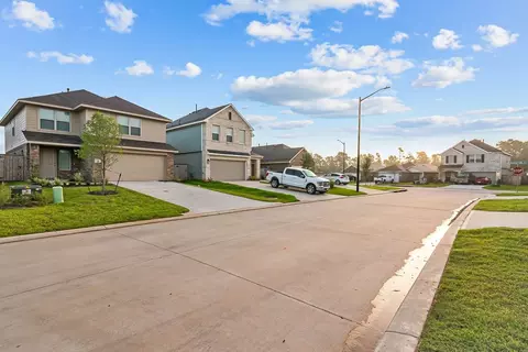 View/Area - 989 Garden Path Dr, Willis, TX 77378 photo 13 of 21
