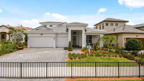 2309 SE Mosaic Blvd, Port Saint Lucie, FL 34984