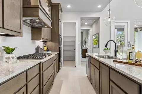 Kitchen - 1010 Longbow Trl, Justin, TX 76247 photo 2 of 4