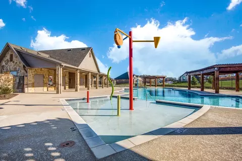 Exterior - 1010 Longbow Trl, Justin, TX 76247 photo 11 of 13