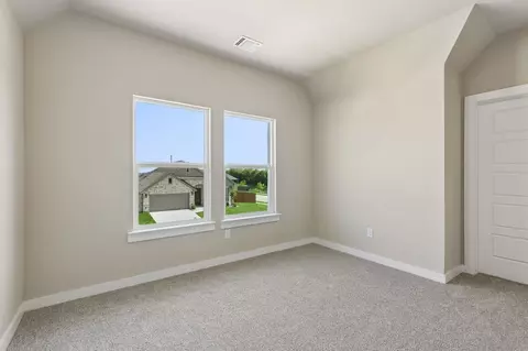 Bedroom - 1010 Longbow Trl, Justin, TX 76247 photo 4 of 5