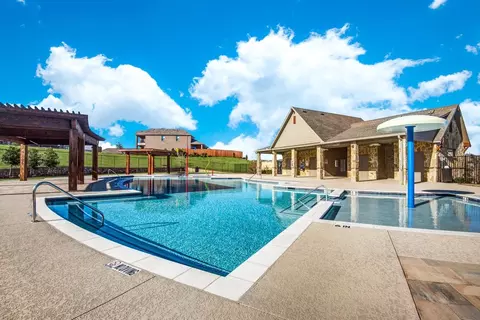 Exterior - 1010 Longbow Trl, Justin, TX 76247 photo 8 of 13