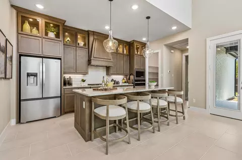 Kitchen - 1010 Longbow Trl, Justin, TX 76247 photo 3 of 4