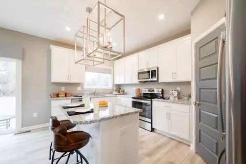 Kitchen - 103 Heron Ave, Pataskala, OH 43062 photo 5 of 8