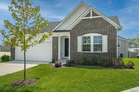 Exterior - 103 Heron Ave, Pataskala, OH 43062 photo 18 of 36