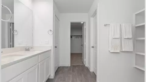 Entry Way - 723 Heaven Dr, Beasley, TX 77417 photo 7 of 10