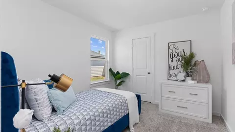 Bedroom - 723 Heaven Dr, Beasley, TX 77417 photo 1 of 8