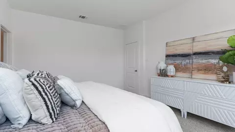Bedroom - 723 Heaven Dr, Beasley, TX 77417 photo 3 of 8