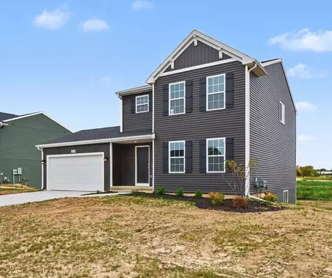 6374 Southtown Ln, Byron Center, MI 49315