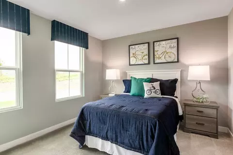 Bedroom - 2508 Crown Point Cir, Frederick, MD 21702 photo 2 of 7