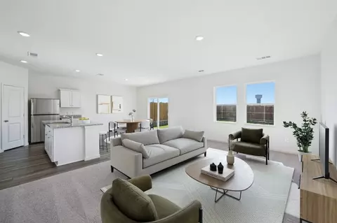 Living - 136 Dionicio Loop, Seguin, TX 78155 photo 5 of 6