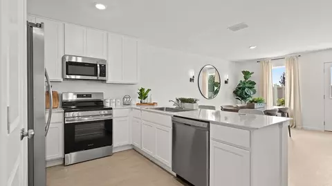 Kitchen - 2655 Lasso Loop, Eagle Lake, FL 33839 photo 1 of 5